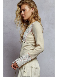 POL Cream Vneck Floral Thermal